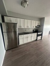 109 Kaye Vue Dr in Hamden, CT - Building Photo - Building Photo