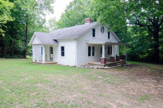 7898 Pinewood Rd in Fairview, TN - Building Photo - Building Photo