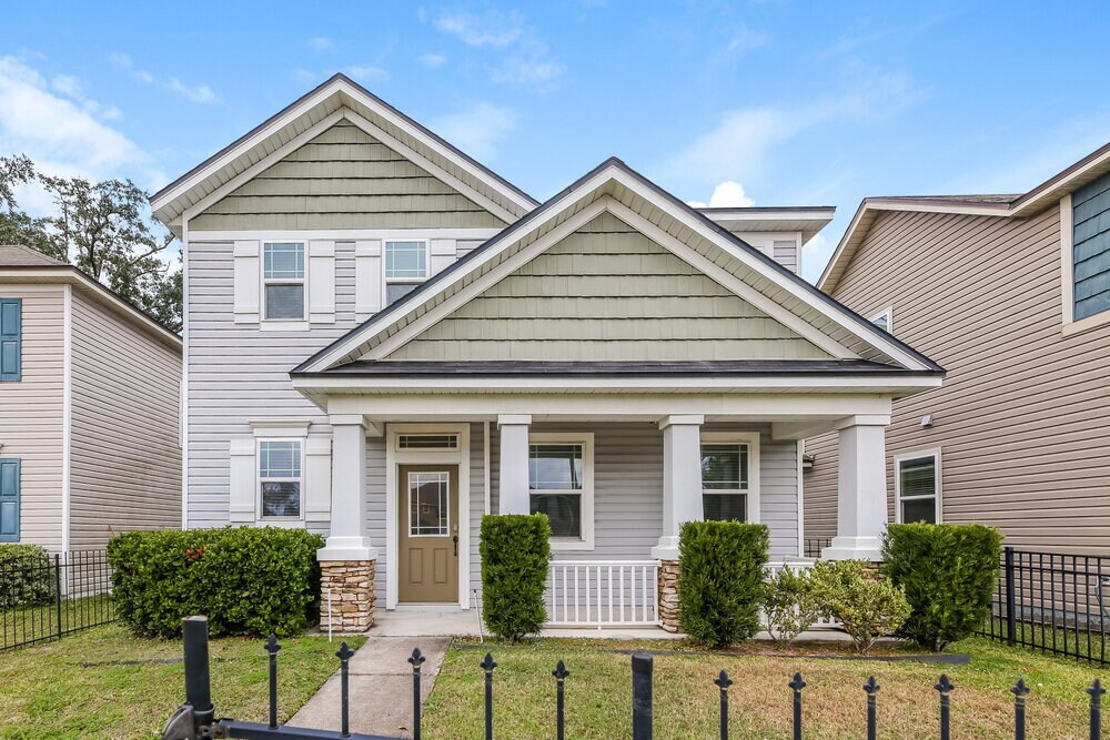 3059 Holly Grove Lane in Orange Park, FL - Building Photo