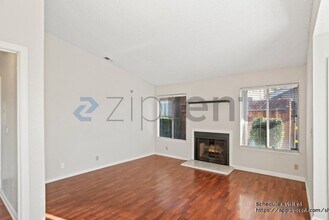 1618 Seacreek Way in San Jose, CA - Building Photo - Building Photo