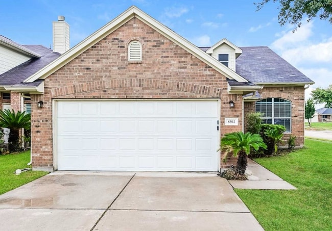 8511 Doskocil Dr in Houston, TX - Building Photo - Building Photo