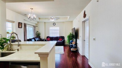 548 E Celebration Way in South Plainfield, NJ - Building Photo - Building Photo