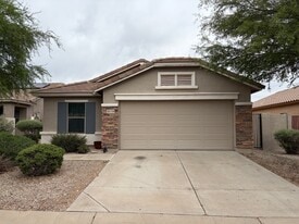 18338 El Buho Pequeno in Gold Canyon, AZ - Building Photo