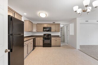 24 Jersey Way in Morristown, VT - Building Photo - Building Photo