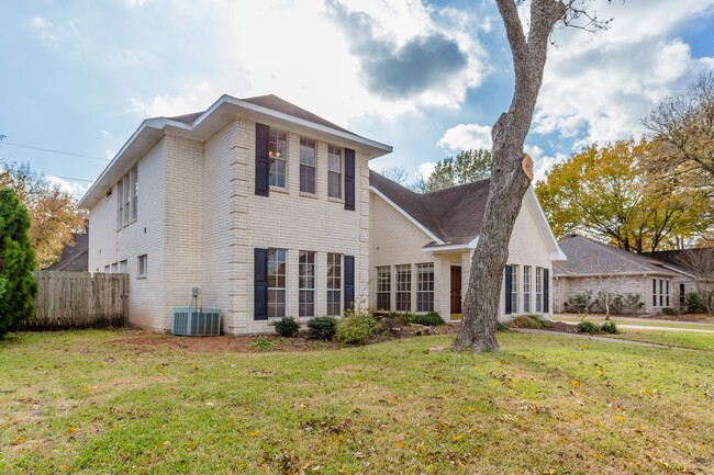 1703 Plantation Dr in Richmond, TX - Building Photo - Building Photo