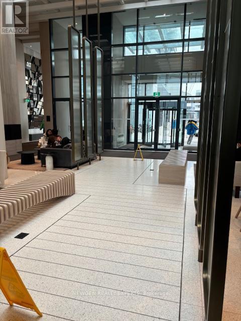 195 Commerce St in Vaughan, ON - Building Photo - Building Photo