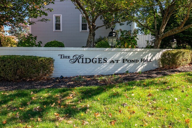 1 Munson Dr in Wallingford, CT - Building Photo - Building Photo
