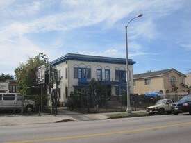 1502-1504 W Adams Blvd in Los Angeles, CA - Building Photo