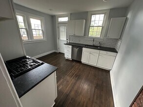 99-101-101 Tibet Rd in Columbus, OH - Building Photo - Building Photo