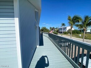 21590 Widgeon Terrace in Fort Myers Beach, FL - Building Photo - Building Photo