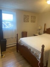 15 Weymouth Ave, Unit Floor 2 in Boston, MA - Foto de edificio - Building Photo