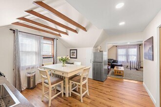 2707 Garfield Ave in Minneapolis, MN - Foto de edificio - Building Photo