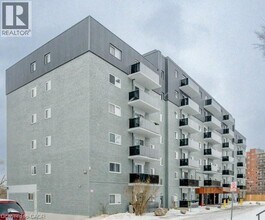 80 King Edward Ave in London, ON - Building Photo - Building Photo