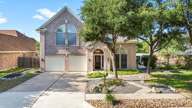 6806 Thistle Hill Way in Austin, TX - Building Photo - Building Photo