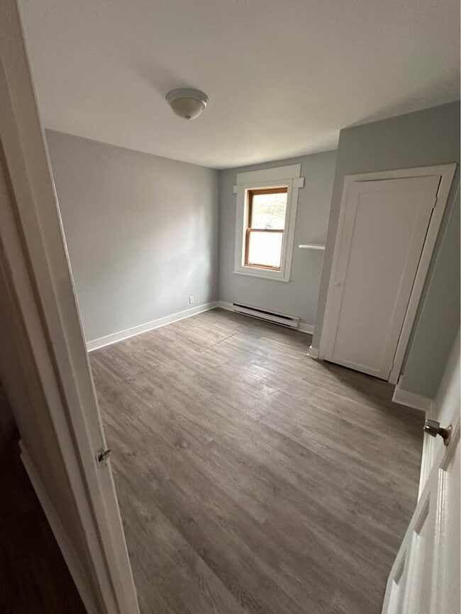 29 Rue Duhamel in Gatineau, QC - Building Photo - Building Photo