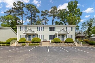 421 Cityview Ln in Fayetteville, NC - Building Photo - Building Photo