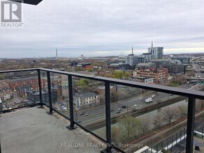 5 Defries St in Toronto, ON - Building Photo - Building Photo