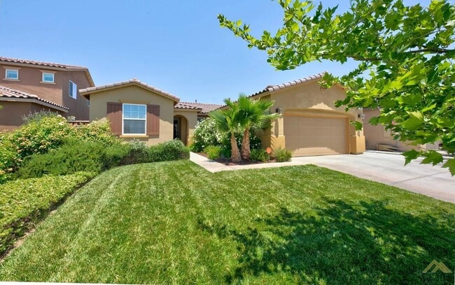 property at 5900 Warren Ridge Dr