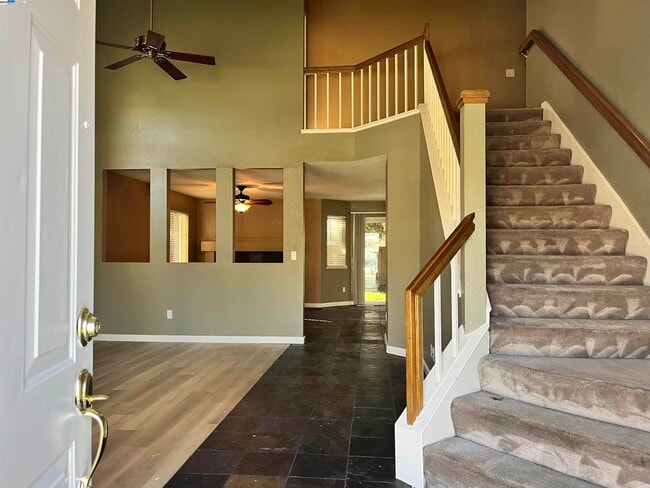 480 Krider Ct in Tracy, CA - Building Photo - Building Photo