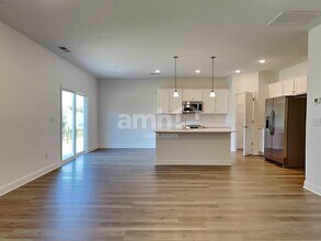 4141 Autumn Cove Dr in Clover, SC - Foto de edificio - Building Photo