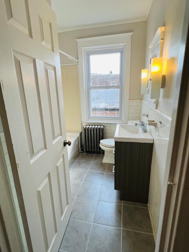 3717 Garrett Rd Rentals in Drexel Hill, PA