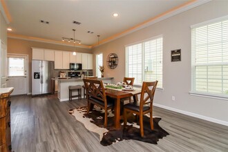 19006 Yellow Bells Wy in Rosharon, TX - Building Photo - Building Photo