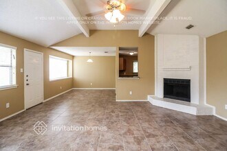 2650 Fairmont Dr in Grand Prairie, TX - Building Photo - Building Photo
