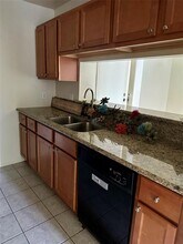 3045 Walnut Bend Ln in Houston, TX - Building Photo - Building Photo