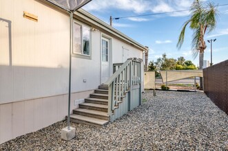 1941 N Academy Ave in Sanger, CA - Building Photo - Building Photo