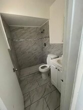4064 SW 52nd St in Fort Lauderdale, FL - Building Photo - Building Photo