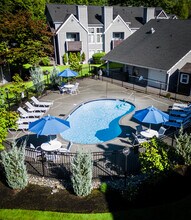 Westhampton Apartments in Federal Way, WA - Building Photo - Building Photo