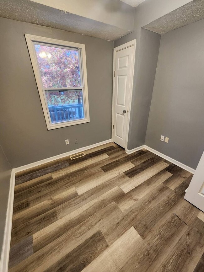 15786 Mandalay Ave in Cleveland, OH - Building Photo - Building Photo