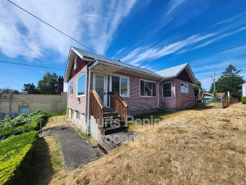 1311 Park Ave in Bremerton, WA - Building Photo