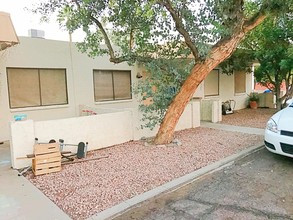 3131 E Fairmount Ave in Phoenix, AZ - Building Photo - Building Photo