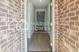 2070 Hyacinth Ln in Hernando, MS - Foto de edificio - Building Photo