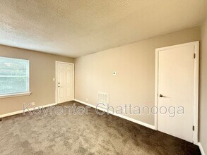 305 Sunrise Ln in Chattanooga, TN - Building Photo - Building Photo