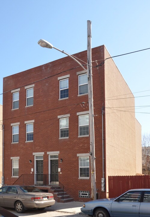 1843-1845 N 18th St in Philadelphia, PA - Foto de edificio