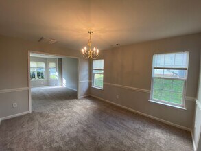 3733 Pauline Ln in Charlotte, NC - Building Photo - Building Photo