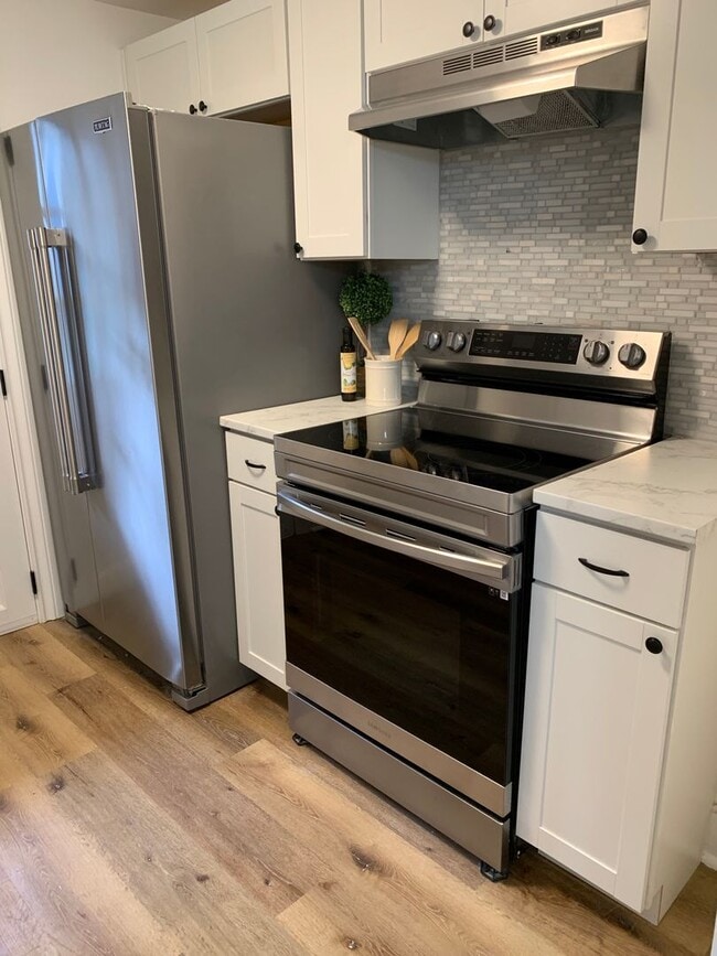 918 Grand St in Harrisburg, PA - Building Photo - Building Photo