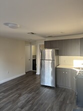 42 Ferry St, Unit 2A in Newark, NJ - Building Photo - Building Photo