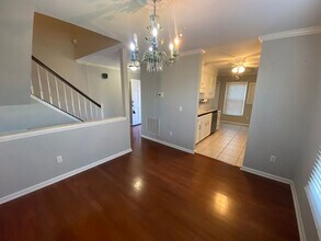 214 River Bluff Way in Columbia, SC - Building Photo - Building Photo