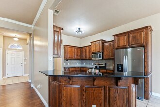 2809 SW 92nd Ct in Oklahoma City, OK - Building Photo - Building Photo