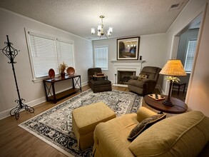 2817 Monroe St in Columbia, SC - Building Photo - Building Photo
