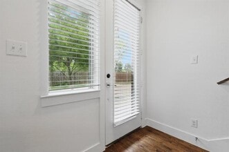 2508 Vintage St in Farmers Branch, TX - Building Photo - Building Photo
