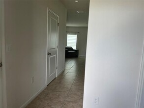 1052 Kobuk St in Haines City, FL - Building Photo - Building Photo