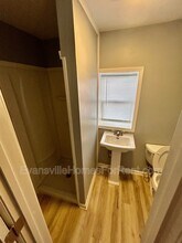 1321 E Oregon St in Evansville, IN - Building Photo - Building Photo