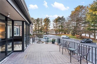 30 Argyle Ave in East Providence, RI - Building Photo - Building Photo