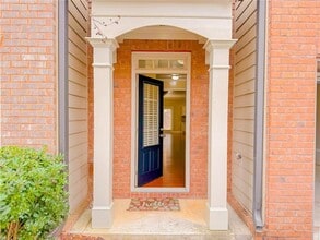 786 Garbrooke Dr in Lawrenceville, GA - Foto de edificio - Building Photo