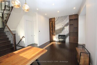 3892 Lodi Rd in Burlington, ON - Building Photo - Building Photo