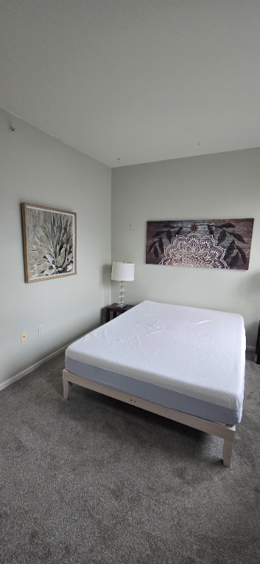 property at 2943 W Riverwalk Cir